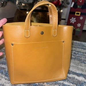 🌻PLG Portland Leather mini crossbody sunflower